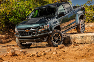Illustration for article titled I wonder why GM hasn’t put the 2.0T and/or the 3.6TT in the Colorado/CanyonÂ